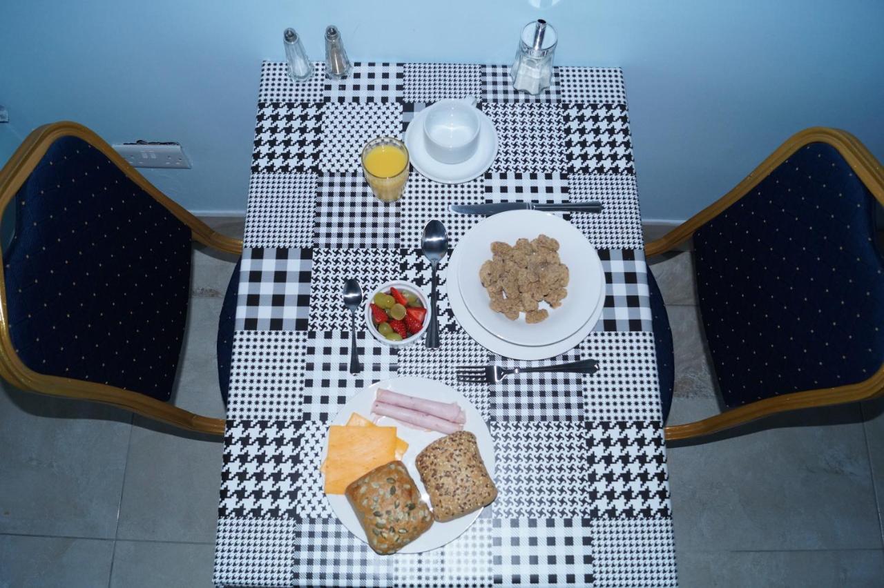 Marie'S Bed And Breakfast Coolock Eksteriør bilde